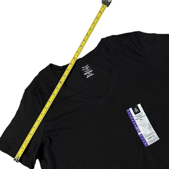 Member's Mark Women’s Short Sleeve V-Neck Tee - Picture 7 of 8